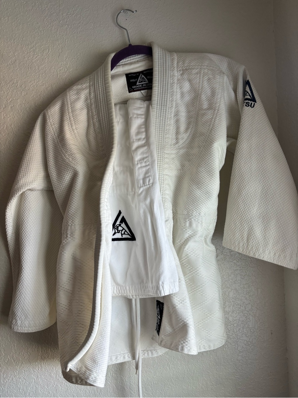 Gracie Jiu-Jitsu Kids White Gi Jacket and pants